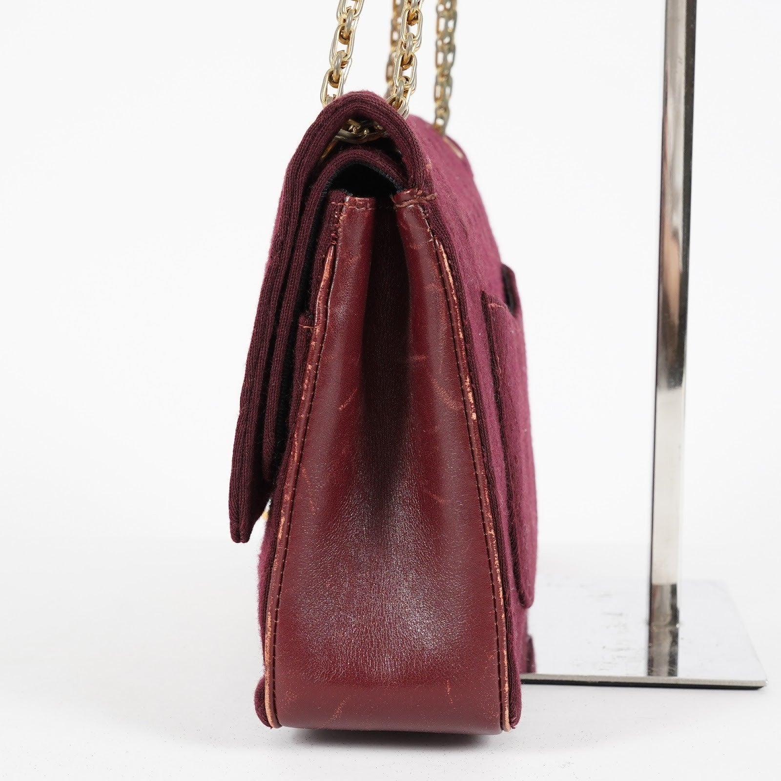CHANEL Matelasse Double Flap 25 Shoulder Bag Suede Burgundy Used 07E1519360027