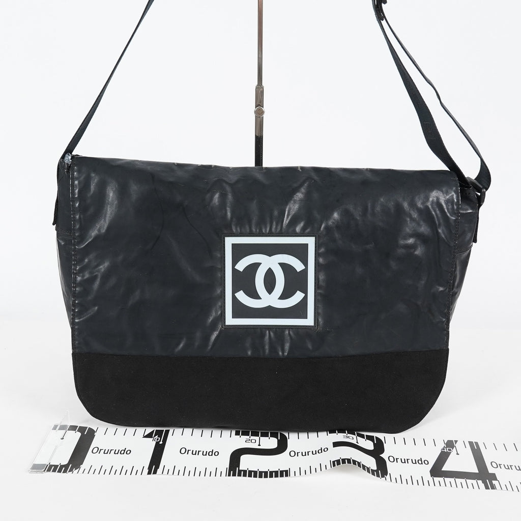 Chanel Sports Line CC Messenger Shoulder Bag Black Canvas Used 07E022640017