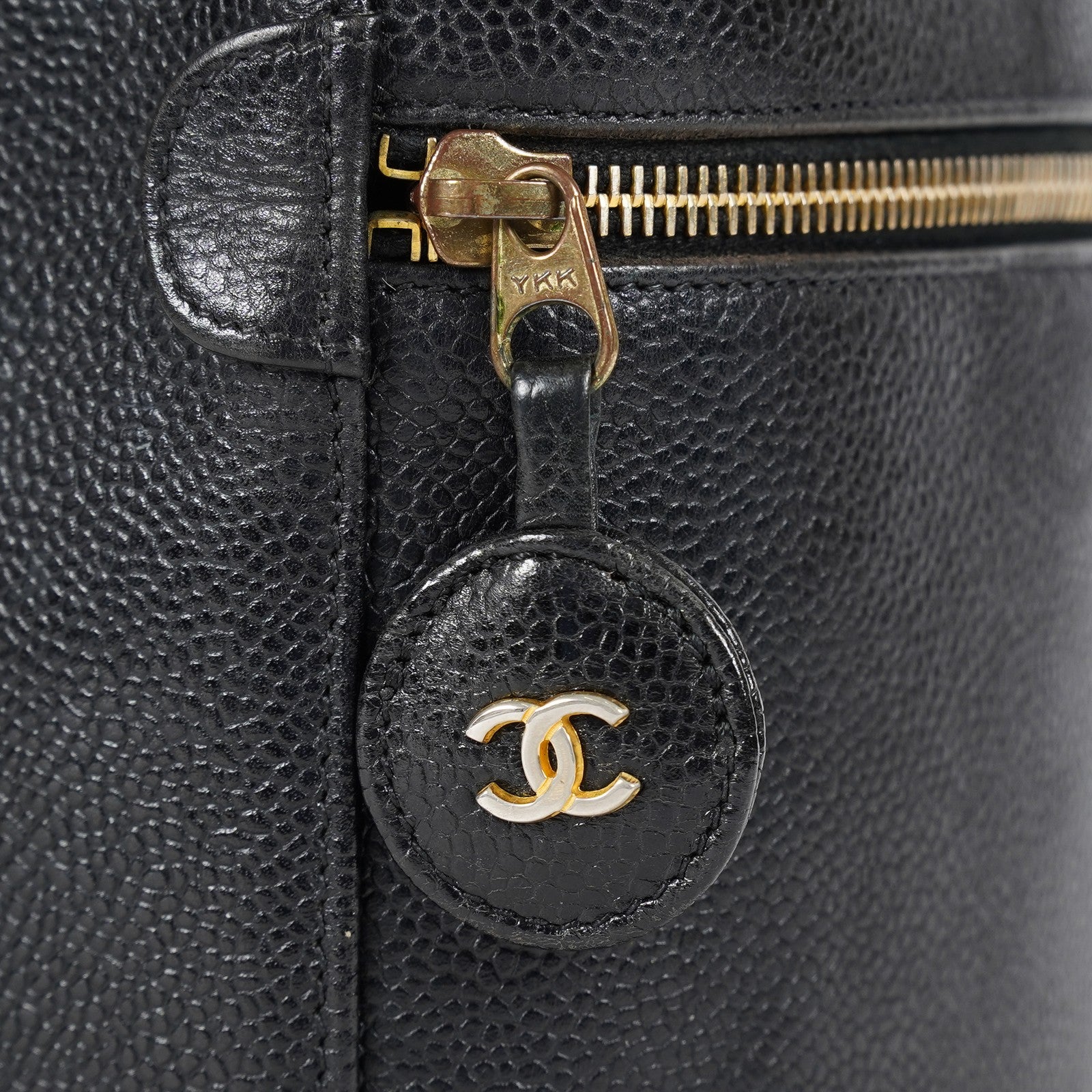 CHANEL Caviar Skin CC Vanity Bag Black Gold Hardware Vintage Case 08E047150002