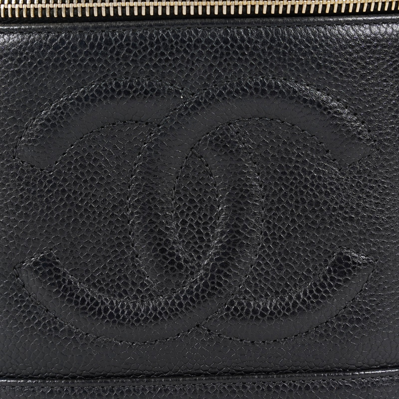 CHANEL Caviar Skin CC Vanity Bag Black Gold Hardware Vintage Case 08E047150002