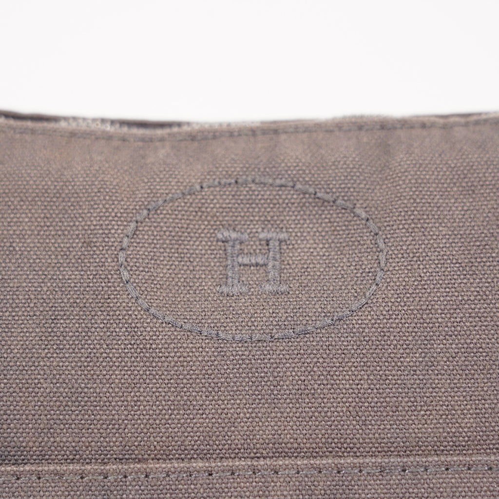 Hermès Bolide Trousse de Voyage Canvas Cosmetic Pouch – 06E22715023