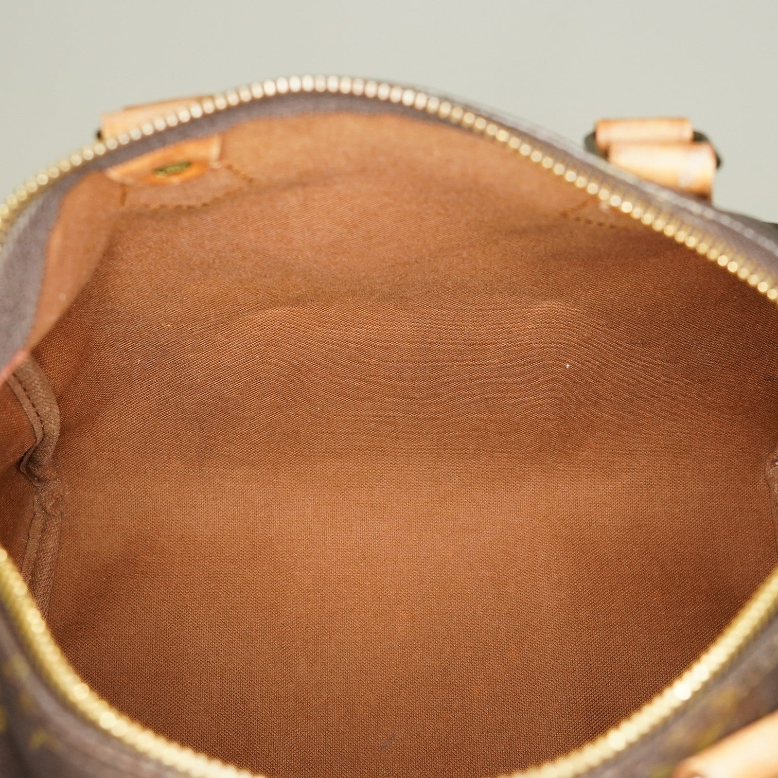 Authentic Louis Vuitton Monogram Speedy 25 Handbag  M41528 vintage 03E4910120011