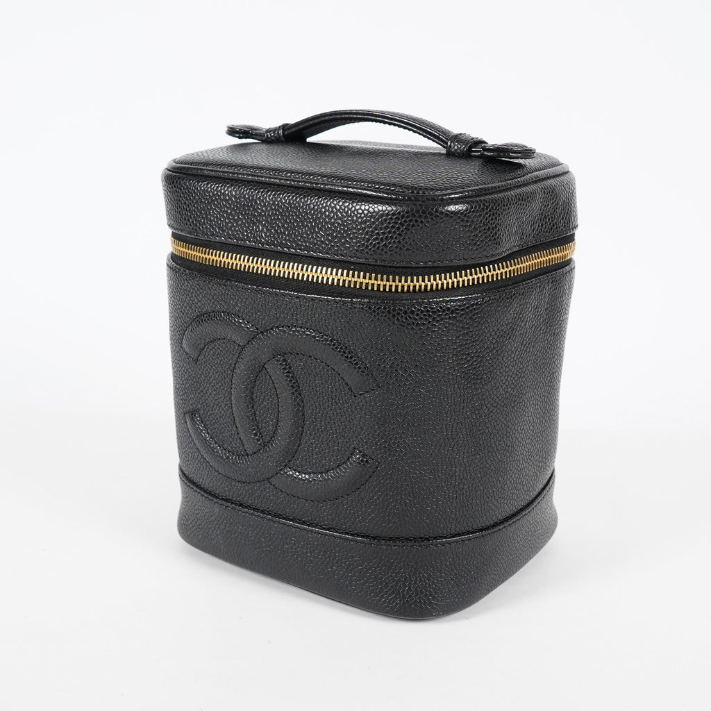 Chanel Caviar Skin CC Vanity Bag 16cm Black Leather Vintage Used 07E016820029