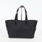 Chanel New Travel Line Tote Bag MM Black Nylon Leather Gold HW Used 08E191155007