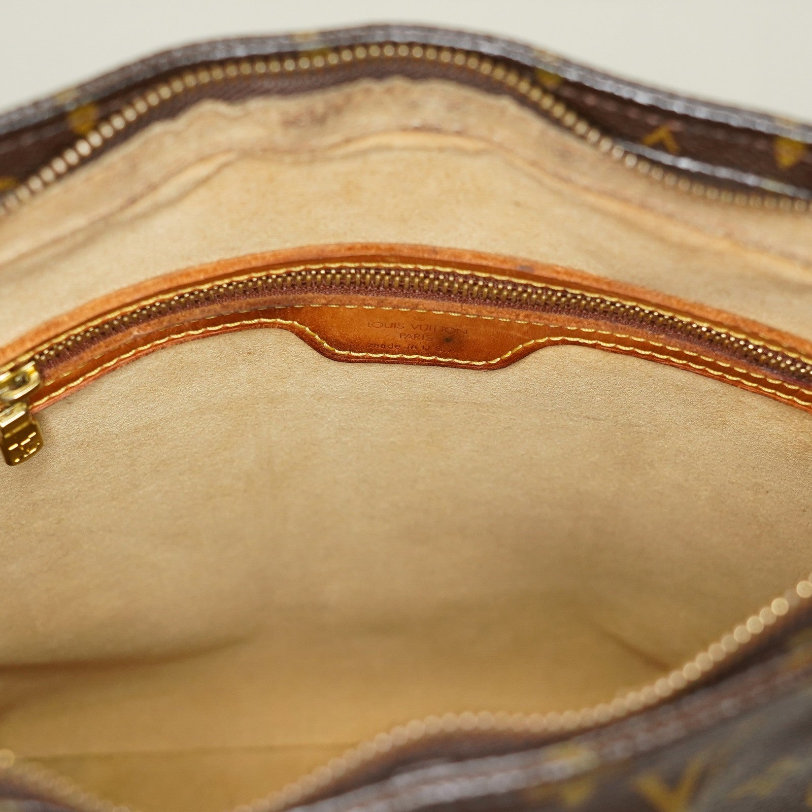 LOUIS VUITTON Looping GM Shoulder Bag Monogram Leather Brown M51145 05E053465029