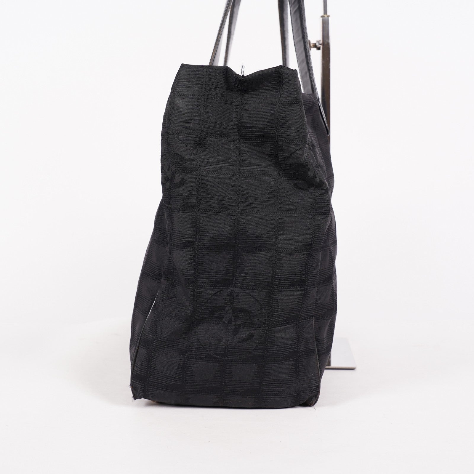 Chanel Old Travel Line Tote MM Black Nylon Shoulder Bag CC Used 06E111155030