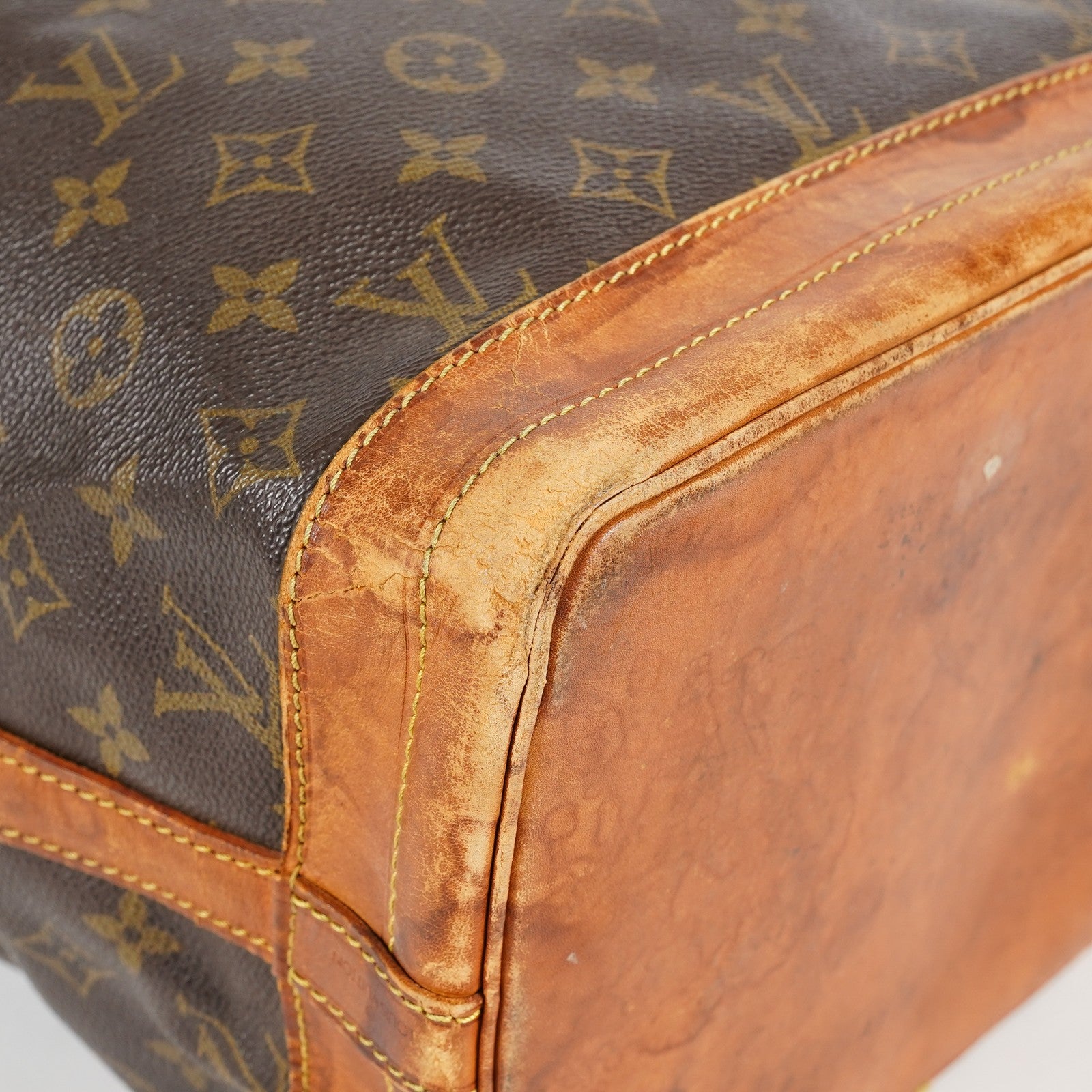 Louis Vuitton Noe M42224 Monogram Canvas Brown Drawstring Bag Used 07A172688431