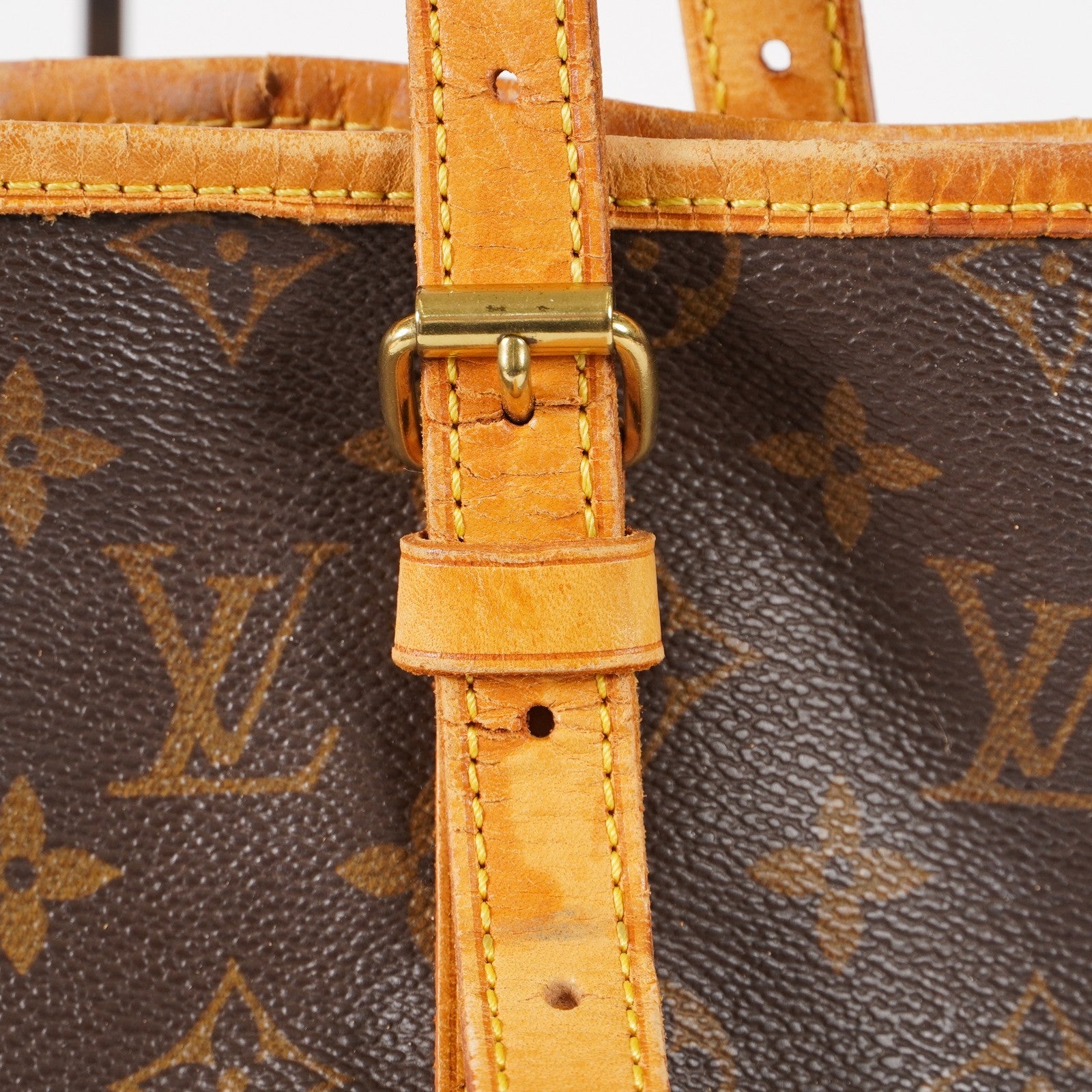 LOUIS VUITTON Monogram Bucket GM Shoulder Bag M42236 LV 03E312860011