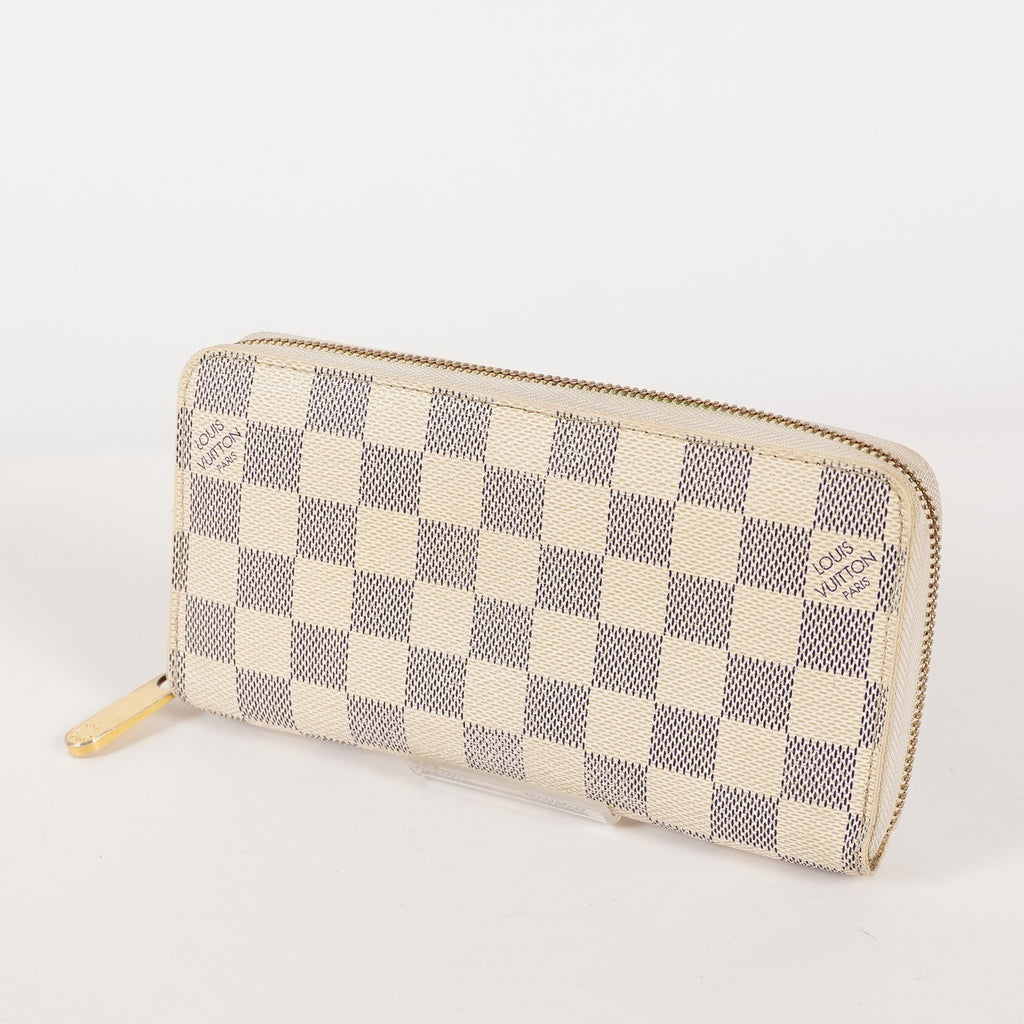 Louis Vuitton Zippy Wallet Damier Azur White Round Long PVC vintage 03T082000009