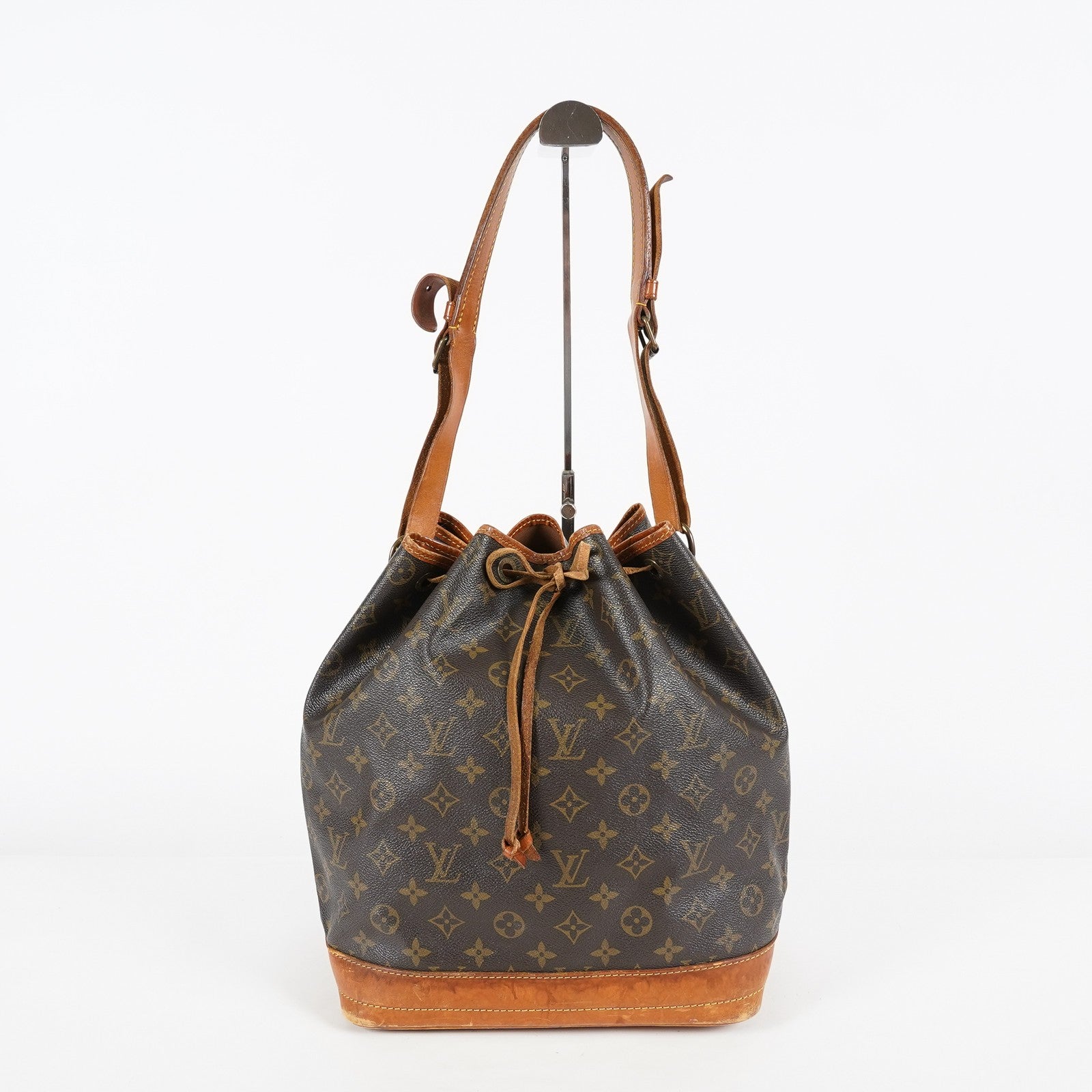 Louis Vuitton Noe GM M42224 Monogram Canvas Brown Used Bucket Bag 08A094576003