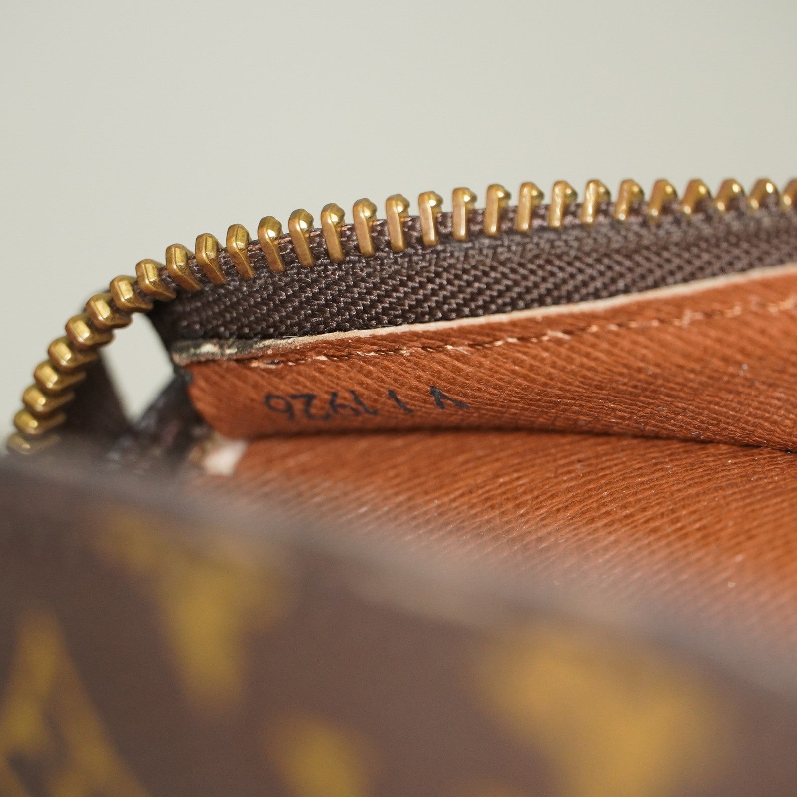 Louis Vuitton Babylone Monogram Shoulder Tote Brown Vintage M51102 07A172516824