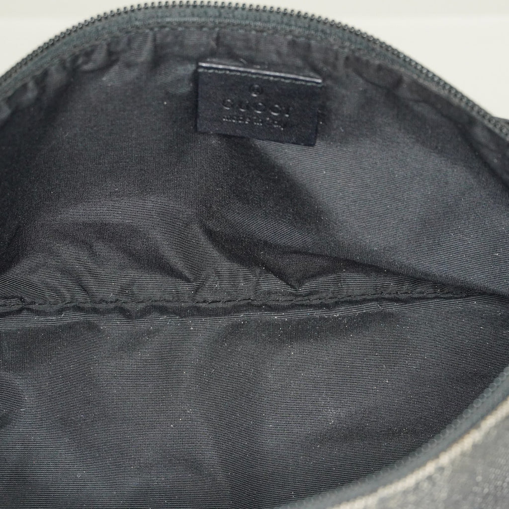Gucci GG Canvas Boat Pochette Accessory Pouch Bag Gray Black Used 08E012530012