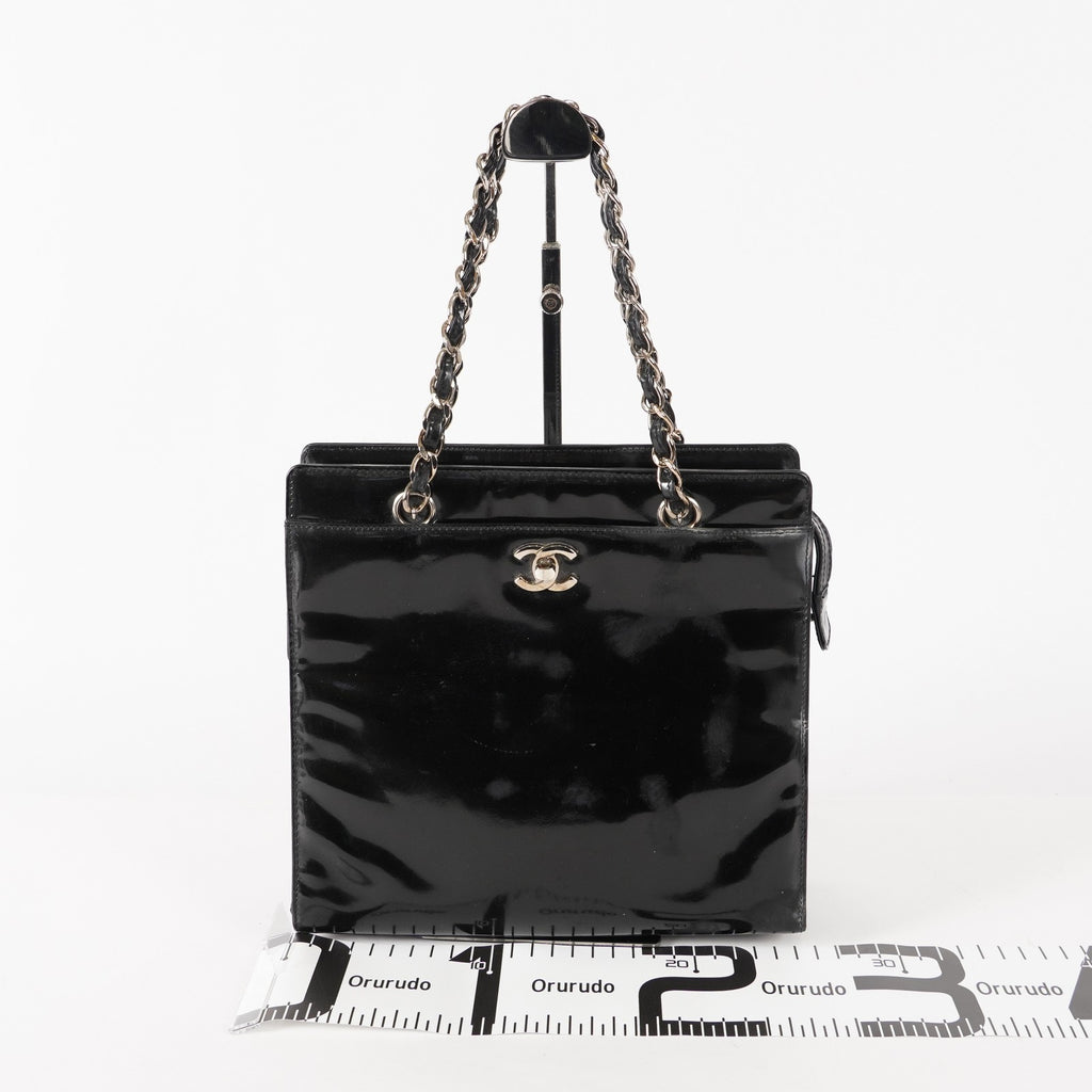 CHANEL CC Logo Chain Shoulder Tote Bag Patent Leather Vintage Black 03E255170011