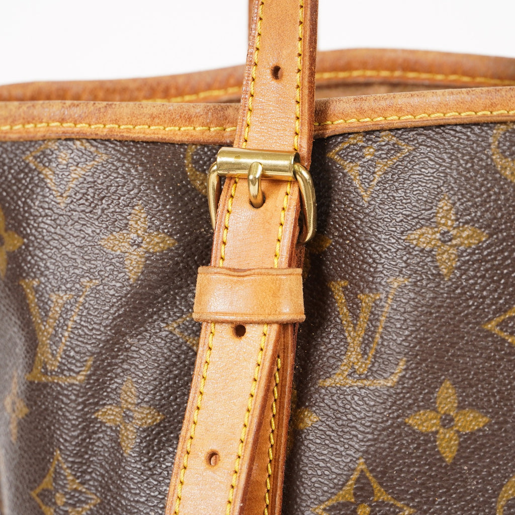 LOUIS VUITTON Monogram Bucket GM Shoulder Bag LV vintage M42236 06E602516804