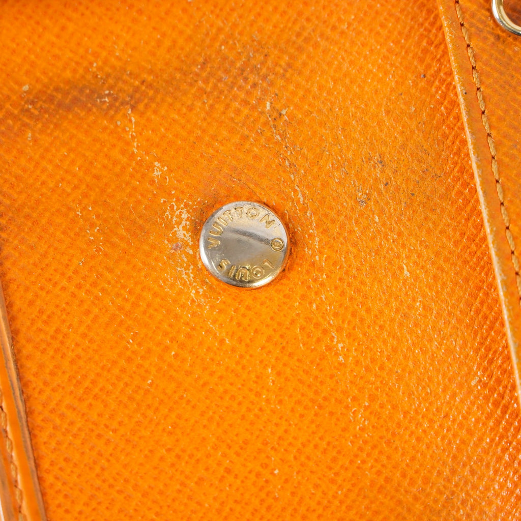 Louis Vuitton, Yellow Epi Leather 4-Hooks Key Case XY219