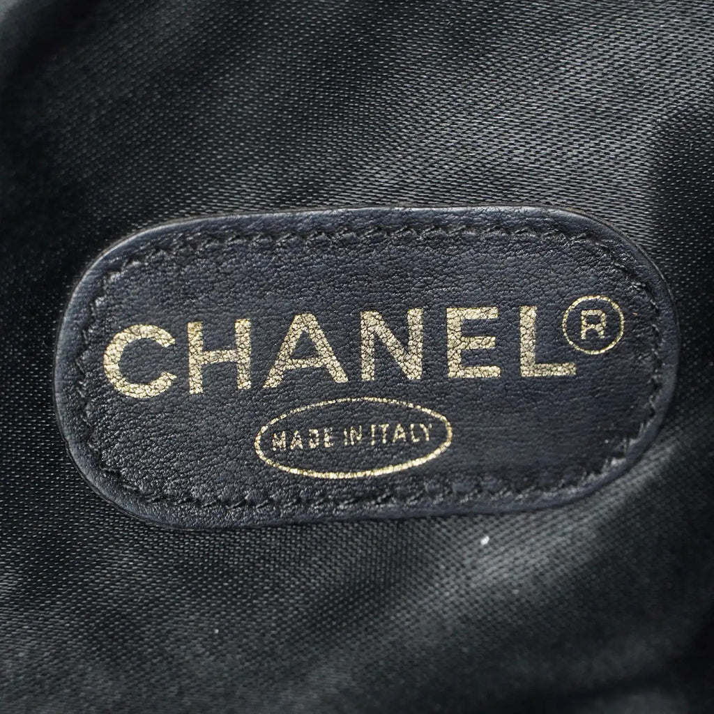 CHANEL Vintage CC Black Leather Drawstring Shoulder Bag 26cm Used 07E118580027
