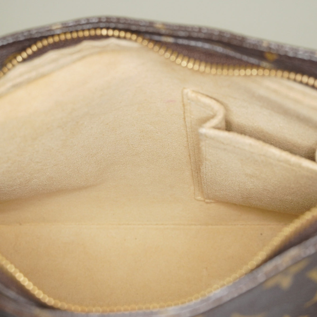 Louis Vuitton Looping MM M51146 Monogram Canvas Brown Shoulder Bag 09E032530011