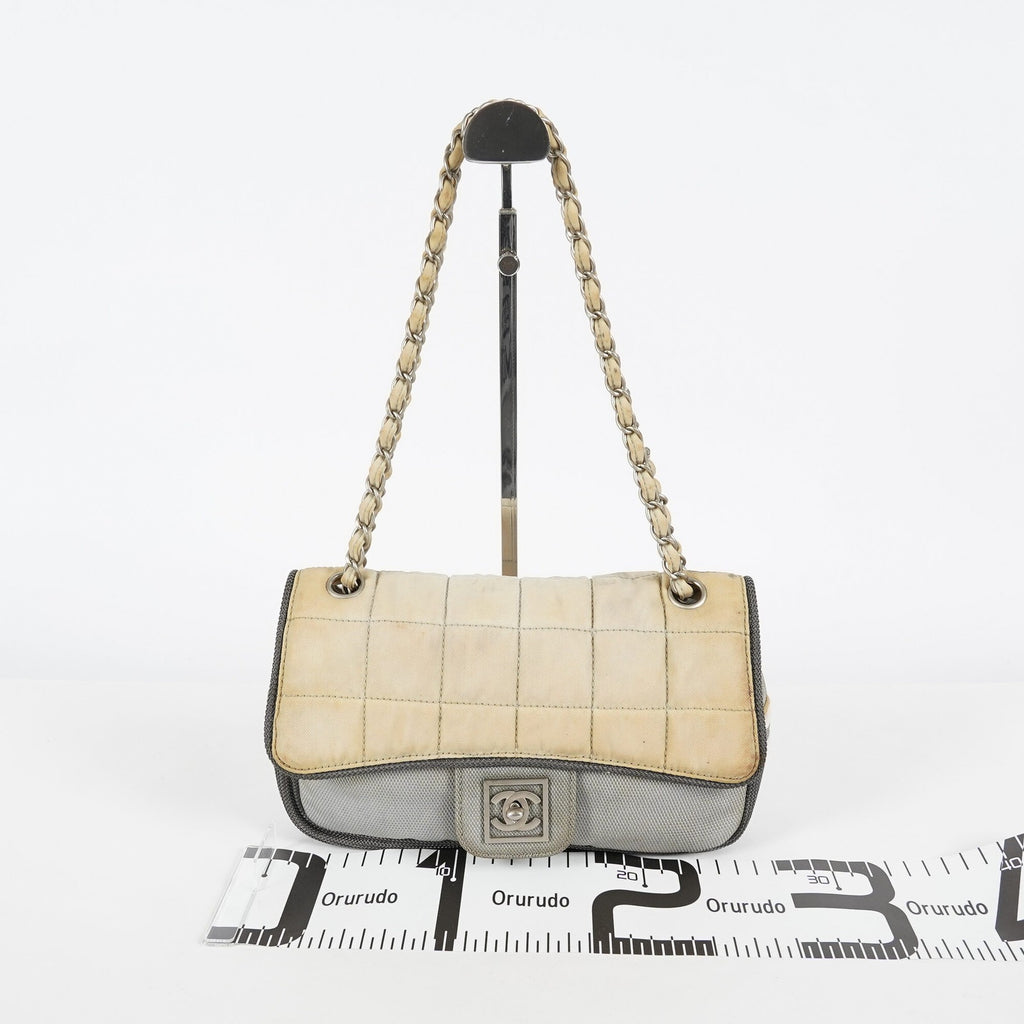 Chanel Chocolate Bar Quilted Turn Lock Shoulder Bag Beige Leather 07E317370012