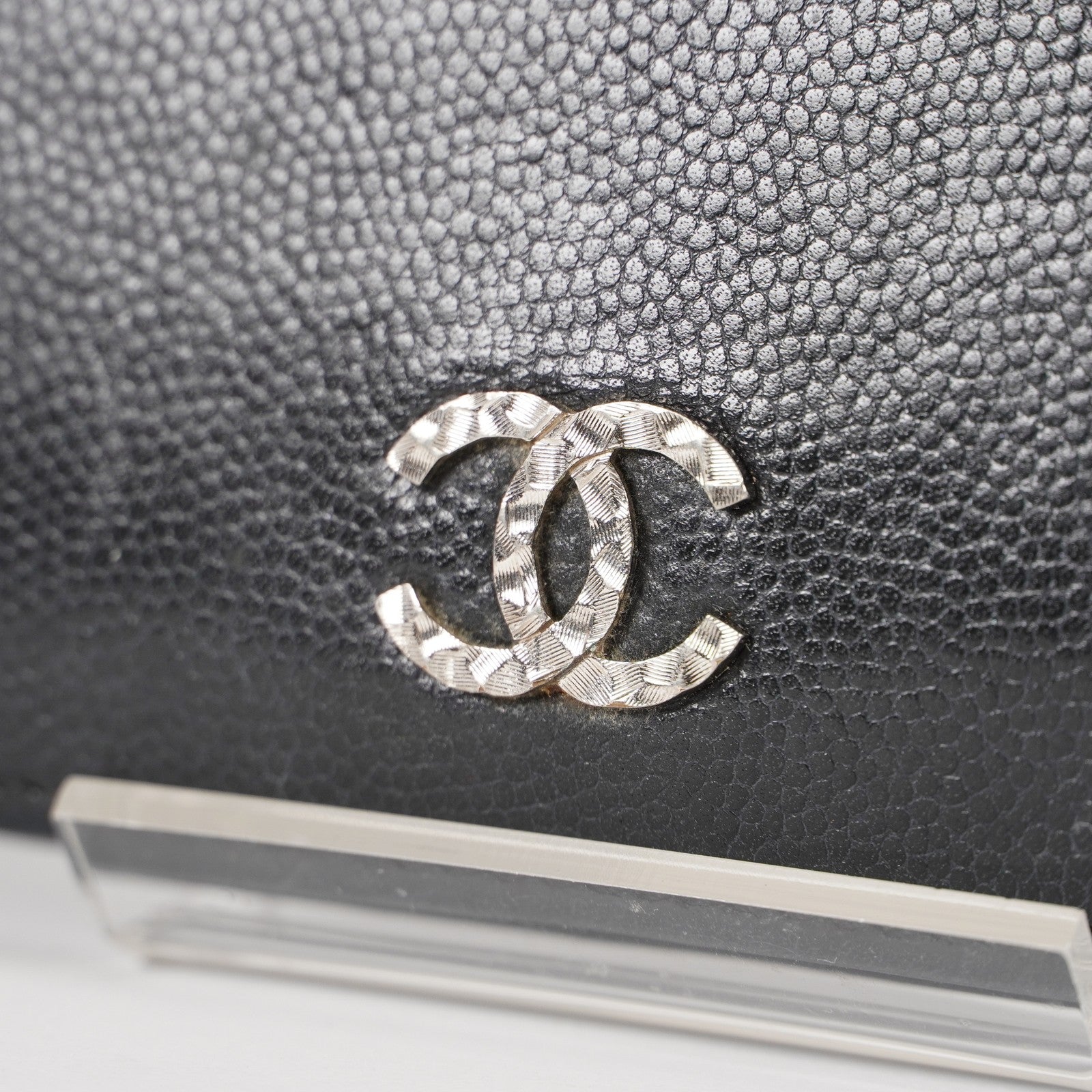 Vintage CHANEL Leather Black Bifold Wallet Classic Purse 05E412310016