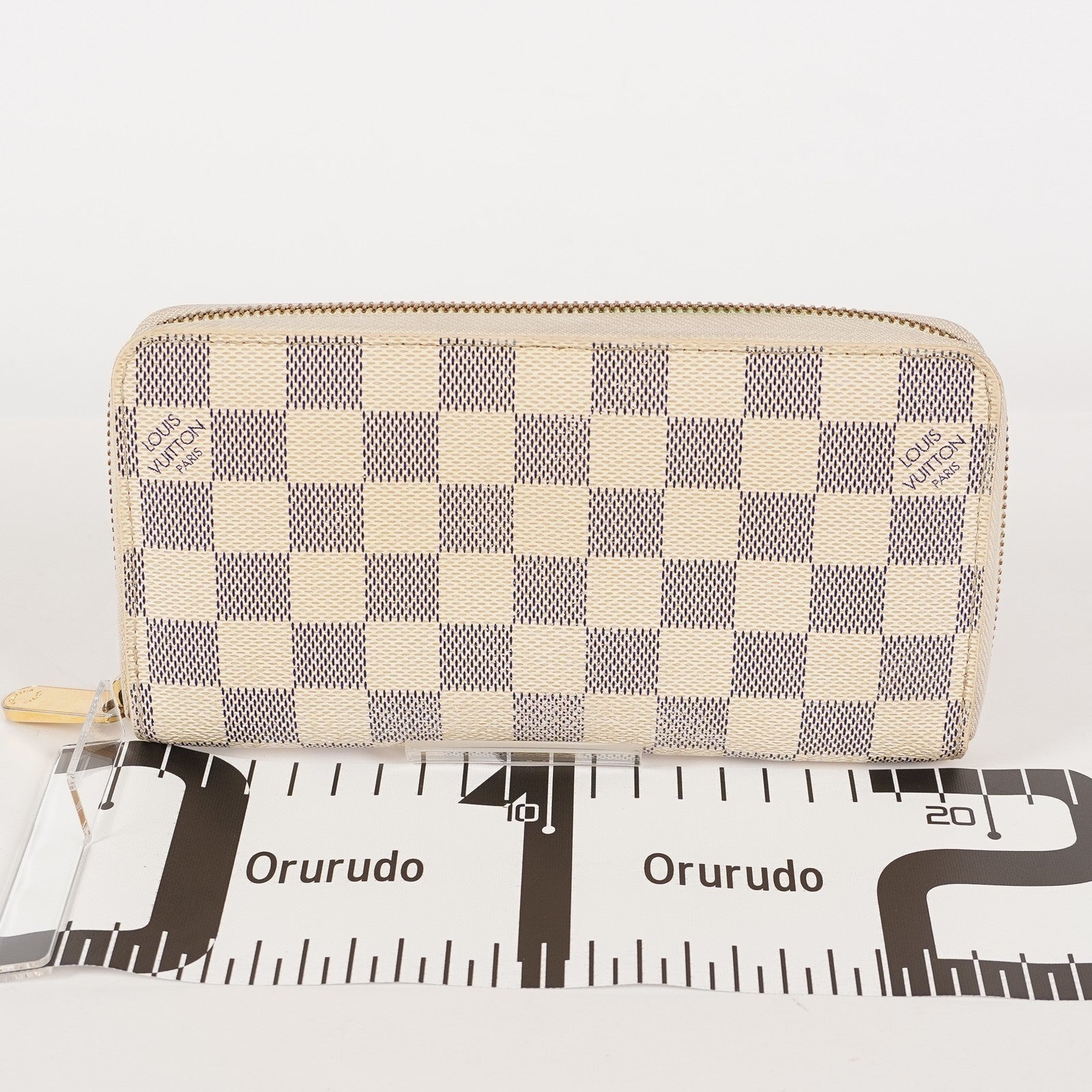 Louis Vuitton Zippy Wallet Damier Azur White Round Long PVC vintage 03T082000009