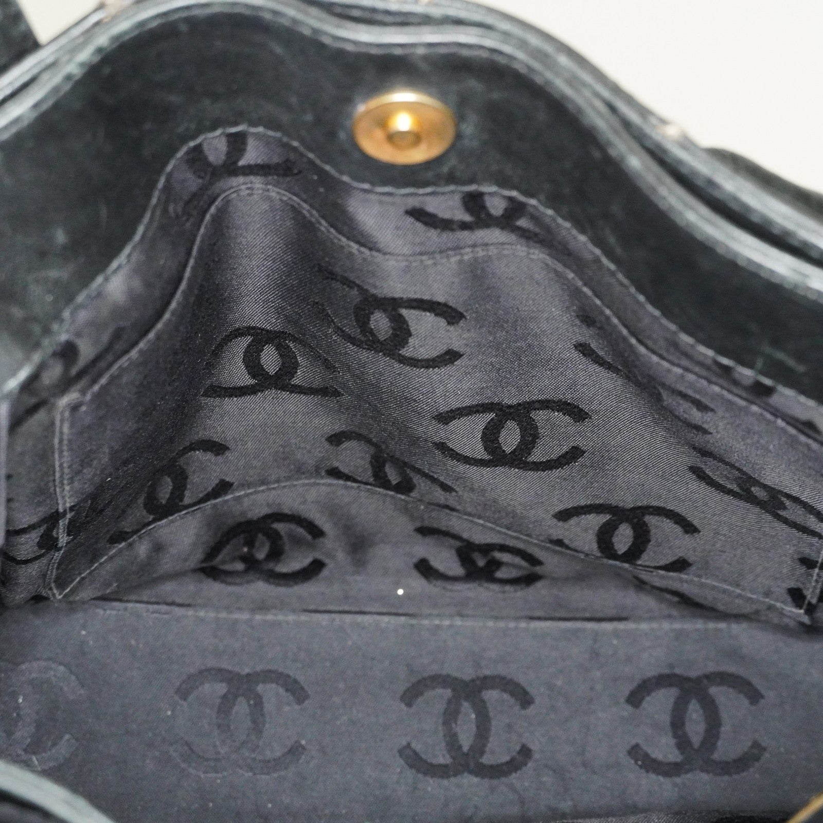 Chanel Wild Stitch Tote Bag Black Calfskin Leather CC Logo Used 07E077260010