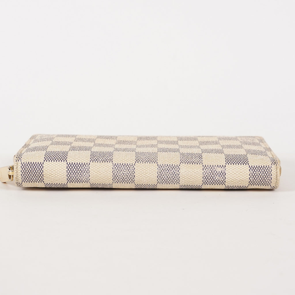Louis Vuitton Zippy Wallet Damier Azur White Round Long PVC vintage 03T082000009
