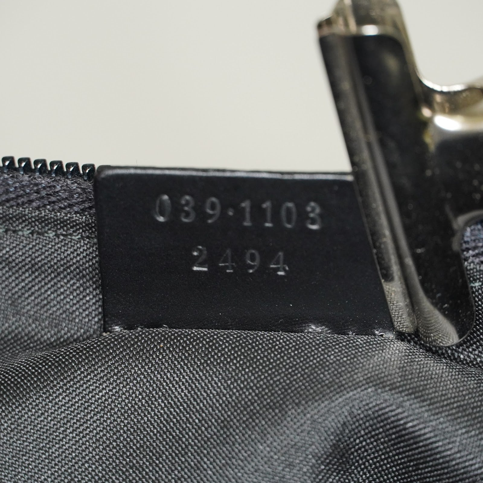 GUCCI GG Canvas Boat Pochette Shoulder Bag 22cm Black Vintage Used 08E172090010