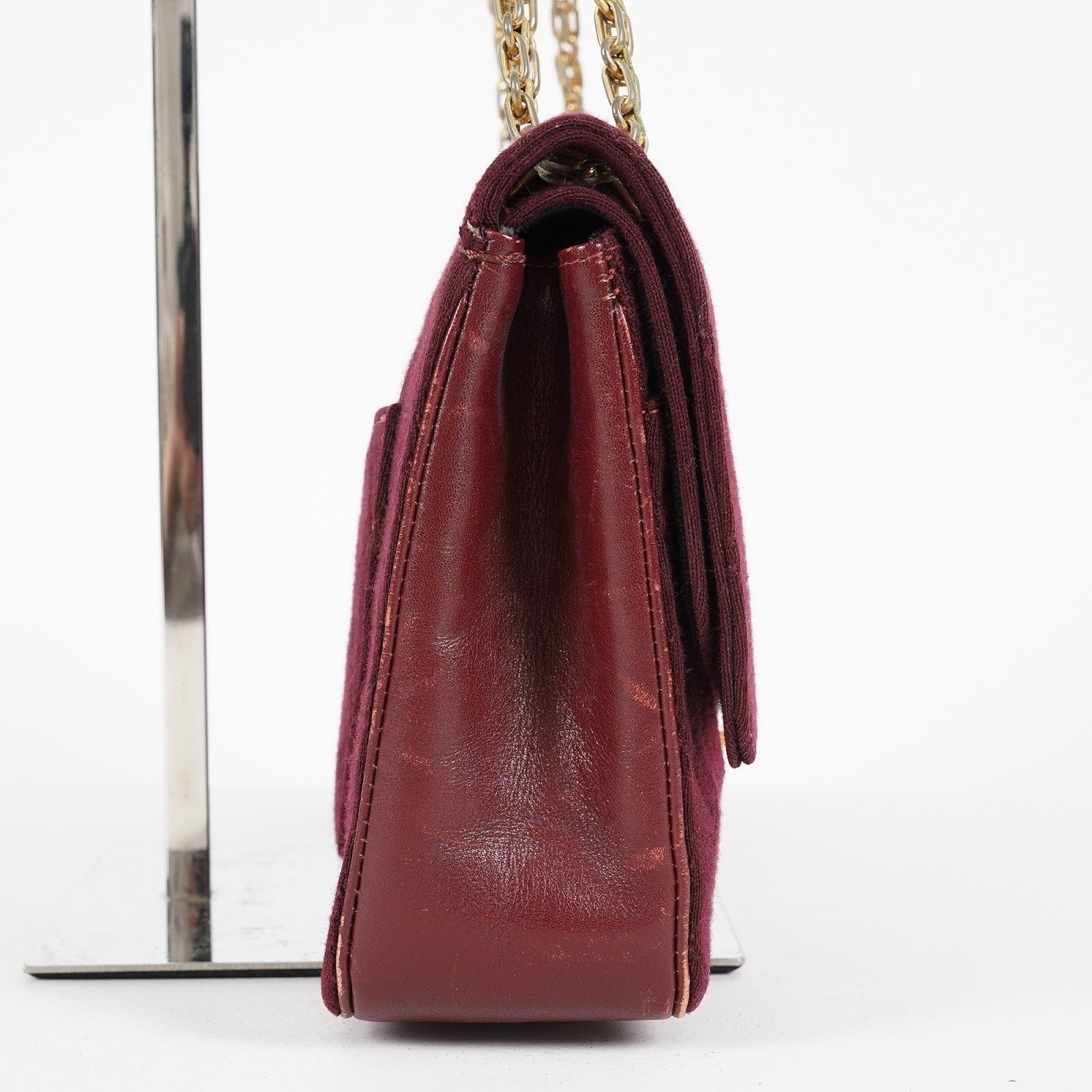 CHANEL Matelasse Double Flap 25 Shoulder Bag Suede Burgundy Used 07E1519360027