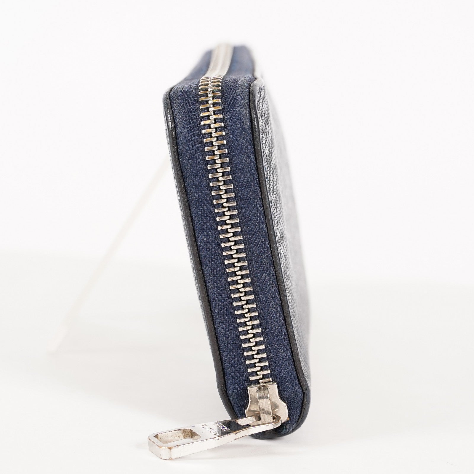 LOUIS VUITTON Louis Vuitton Wallet M30056 Zippy Organizer Taiga Lo 03T072000009
