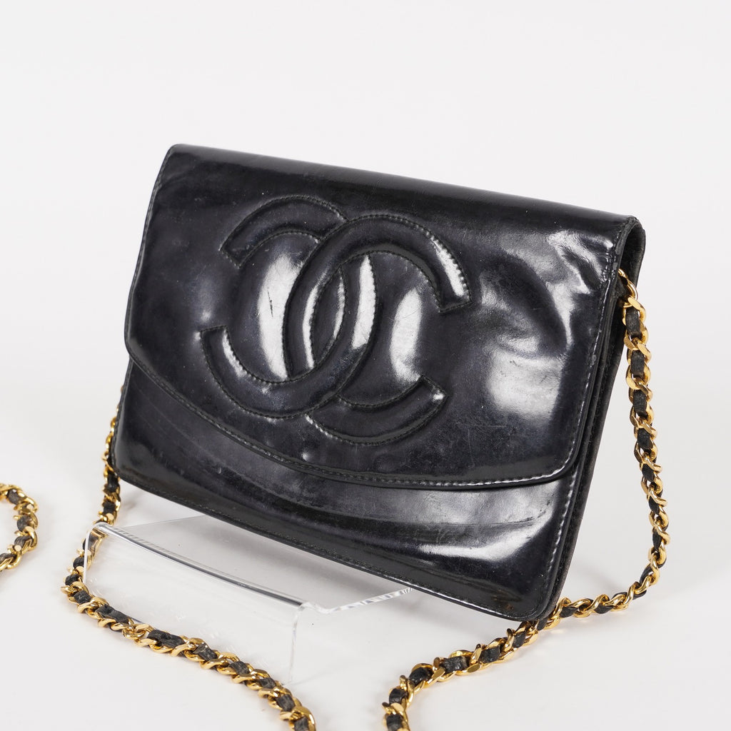 Chanel Coco Mark Shoulder Chain Wallet Black Women's Enamel vintage 05E294730016