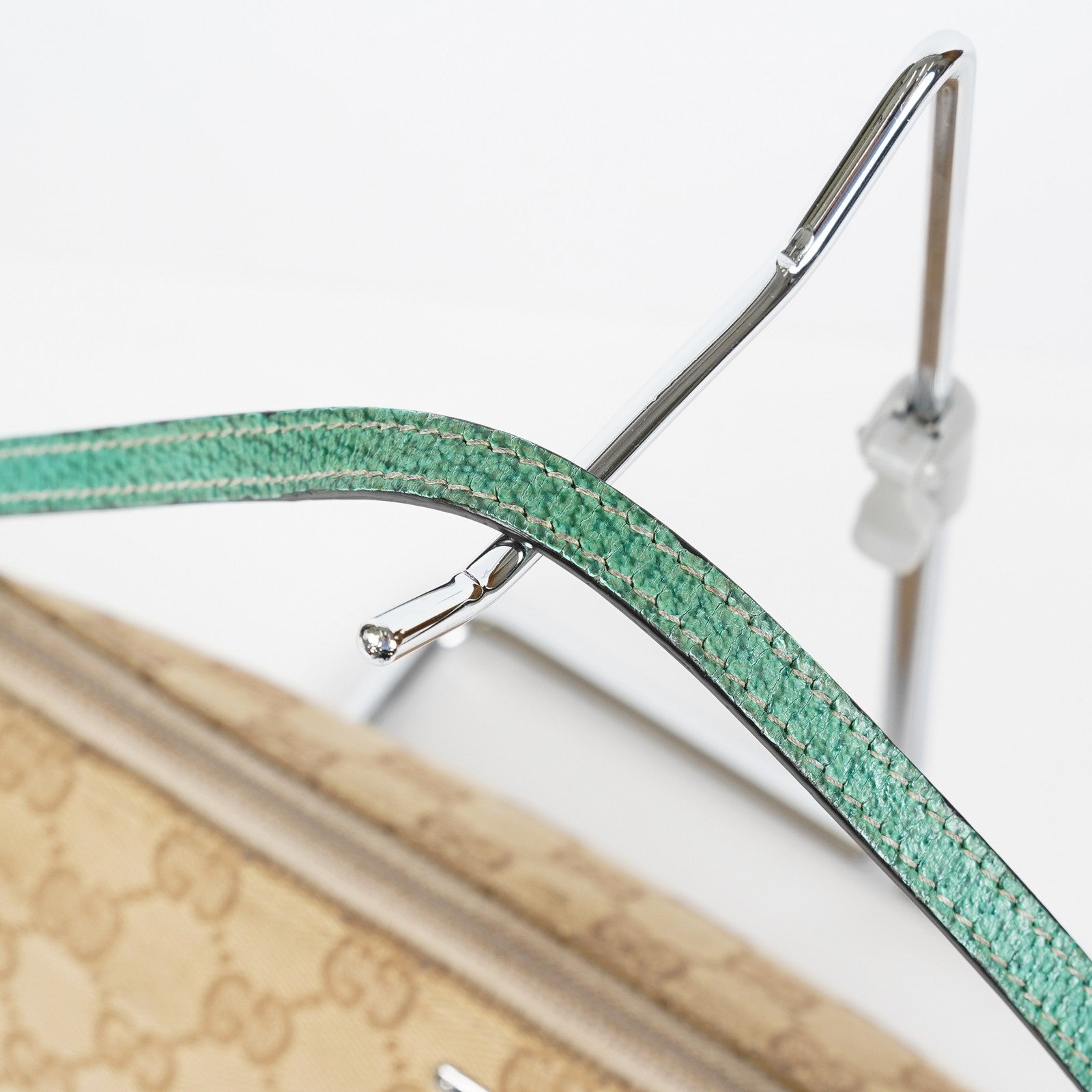 Gucci GG Canvas Boat Pochette Shoulder Bag Beige Green Used Vintage 08E012310002