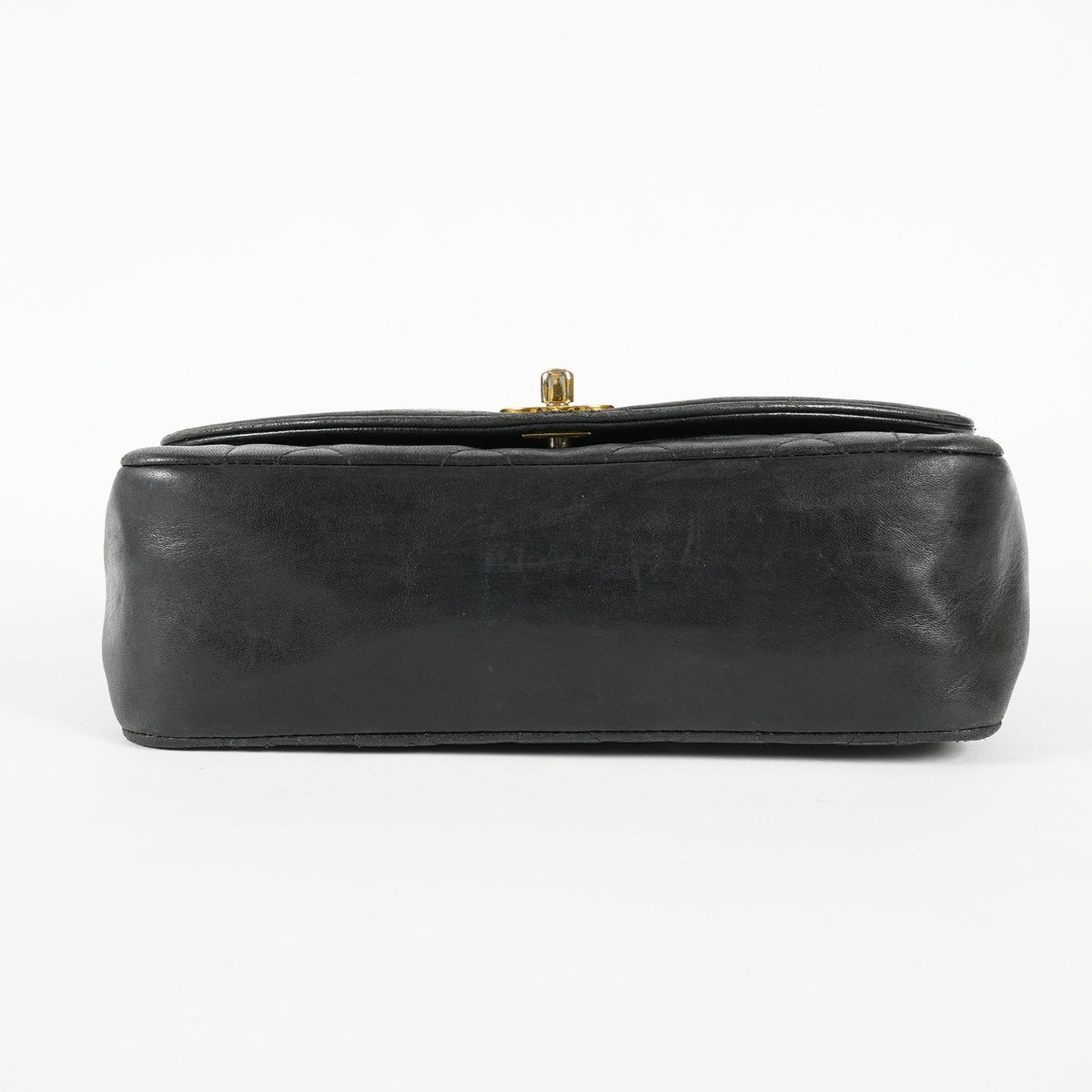 Chanel Diana 22 Flap Bag Black Lambskin Chain Shoulder Bag 09E0130470011