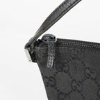 Gucci GG Canvas Boat Pochette Black Shoulder Pouch Bag Vintage Used 08E052090002