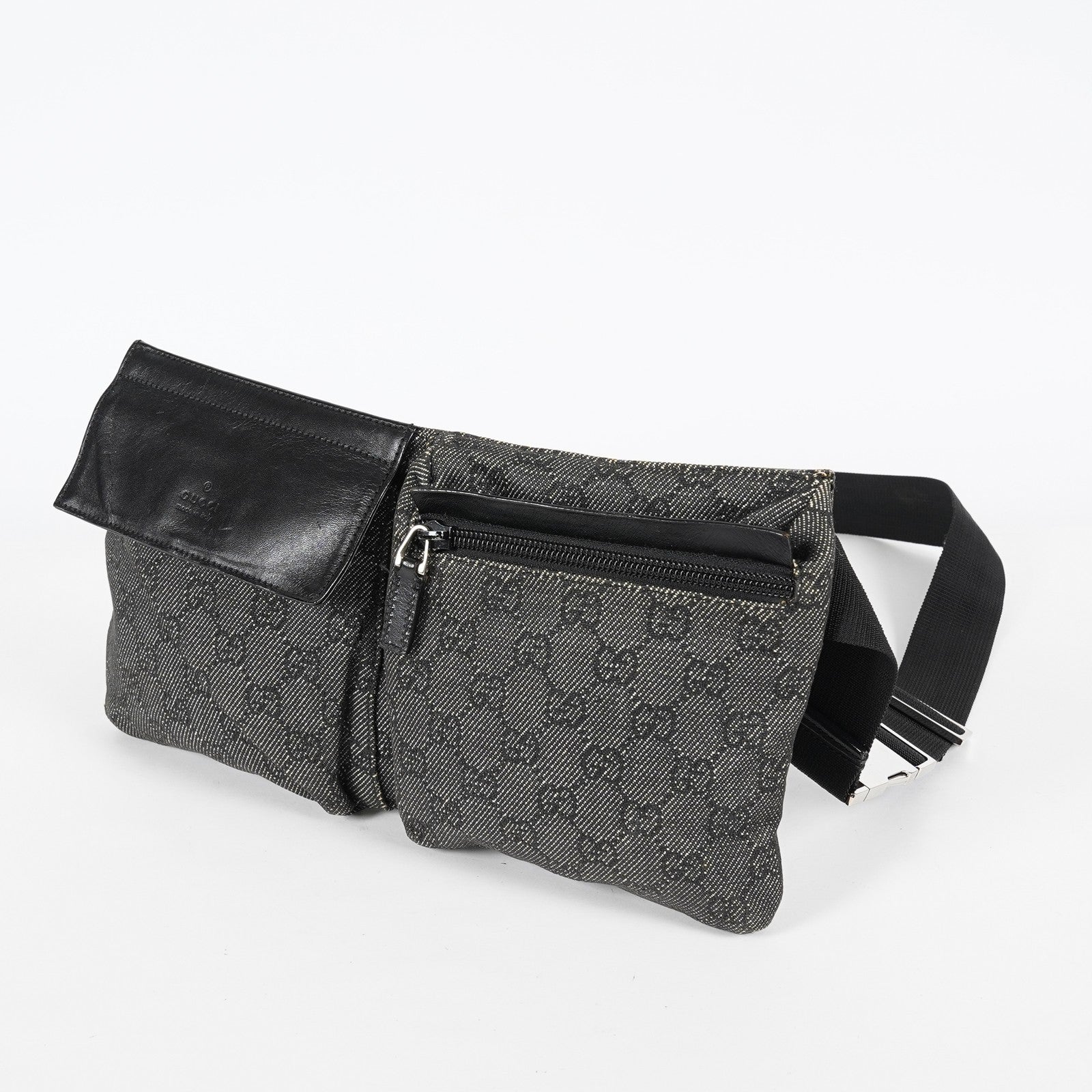 Gucci GG Denim Waist Belt Bag 30cm Black Leather Trim Used Vintage 08E022310002