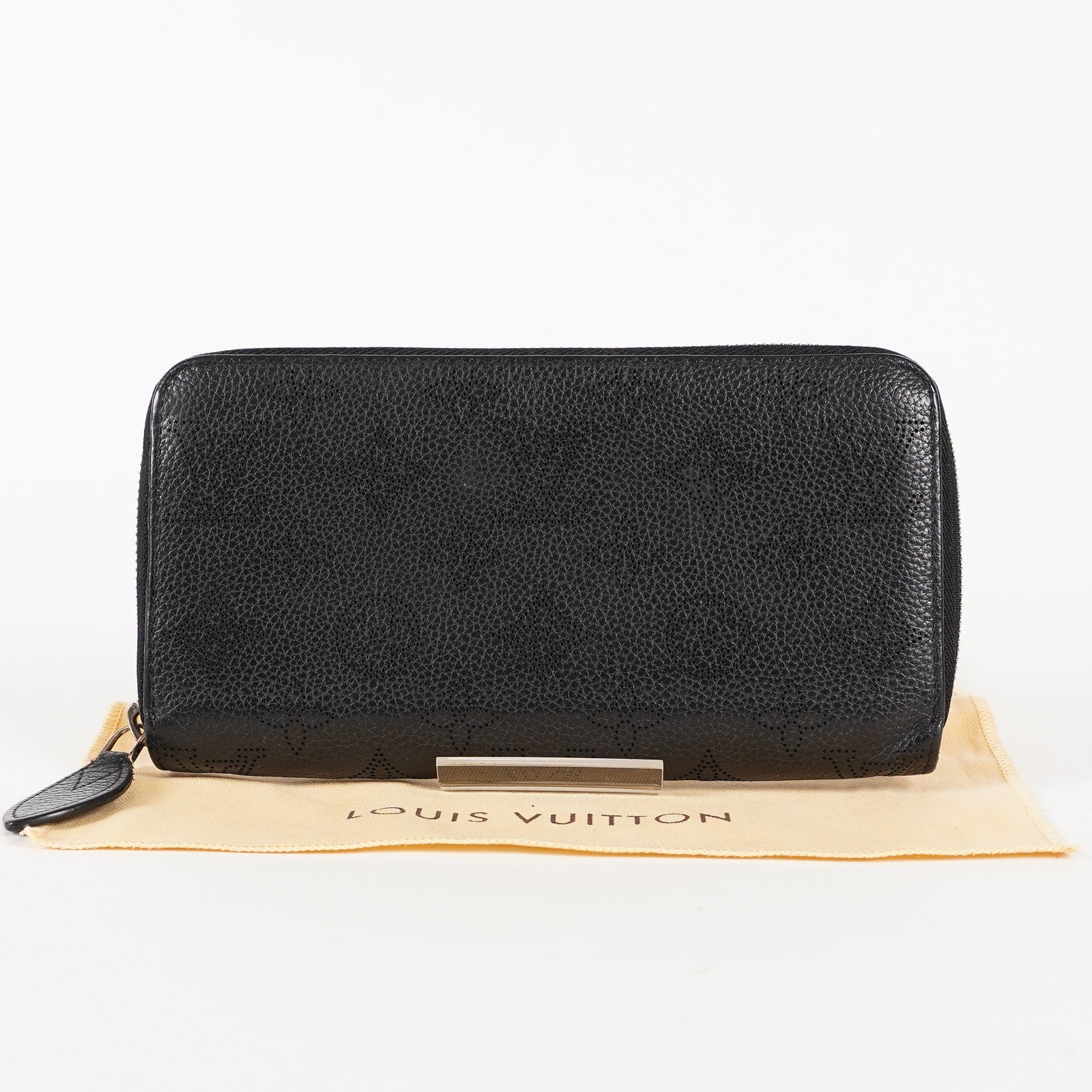 Louis Vuitton Monogram Mahina Zippy Zip-Around Wallet M61867 Noir 03T022500009