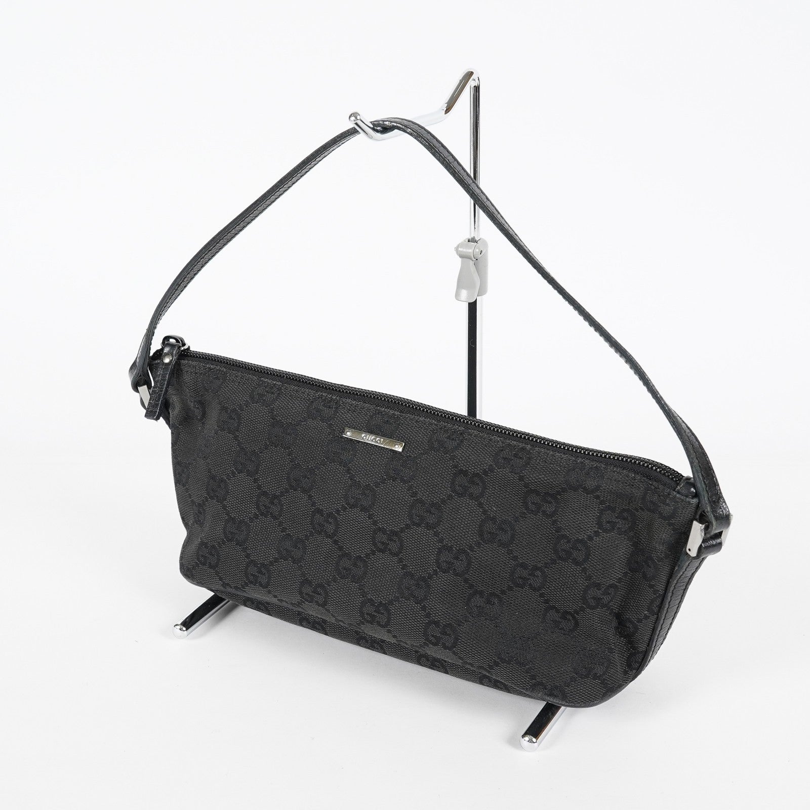 Gucci GG Canvas Boat Pochette 22cm Black Leather Trim Vintage Used 07E022310029