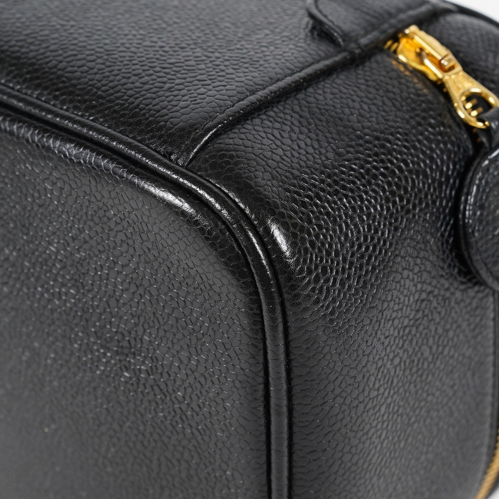 Chanel Caviar Skin CC Vanity Bag Black Leather Used Vintage 07E046490027