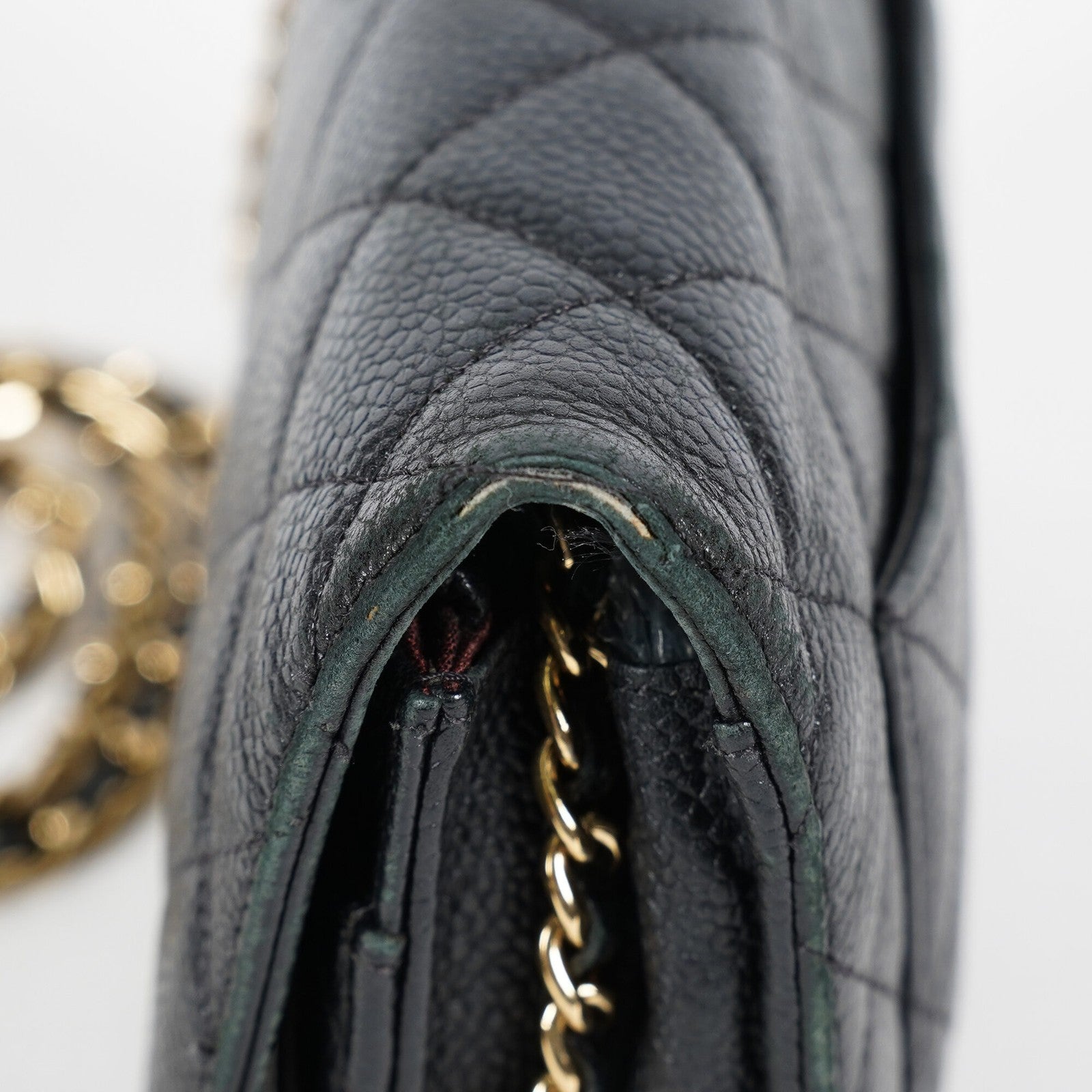 Chanel Caviar Quilted Wallet On Chain WOC Black Crossbody Bag Gold 07E2620790012
