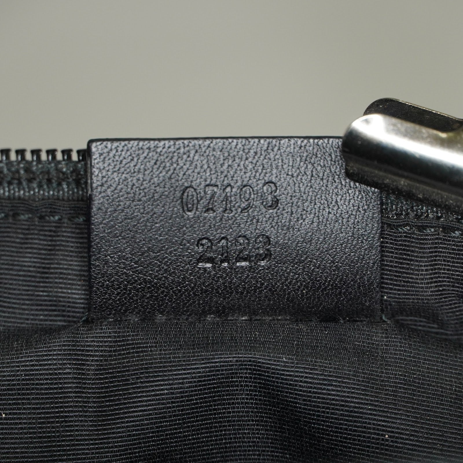 Gucci GG Canvas Boat Pochette Accessory Pouch Bag Gray Black Used 08E012530012
