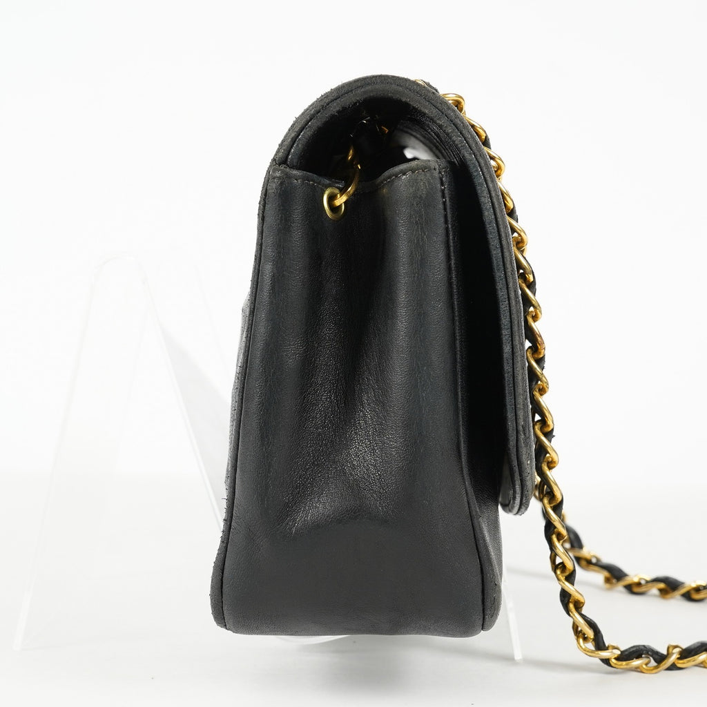 Chanel Diana 22 Flap Bag Black Lambskin Chain Shoulder Bag 09E0130470011