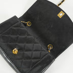 Chanel Diana 22 Flap Bag Black Lambskin Chain Shoulder Bag 09E0130470011