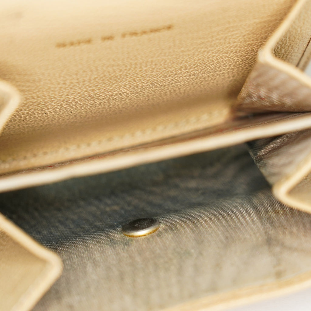 AUTHENTIC Chanel VINTAGE Beige Sevruga Compact Wallet 05E561045016