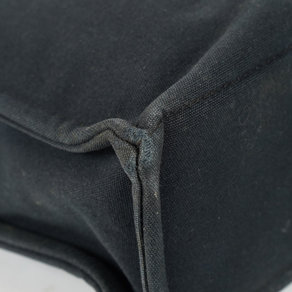 Hermes Fourre-Tout MM Black Canvas Used Tote Shoulder Bag 09M42736508