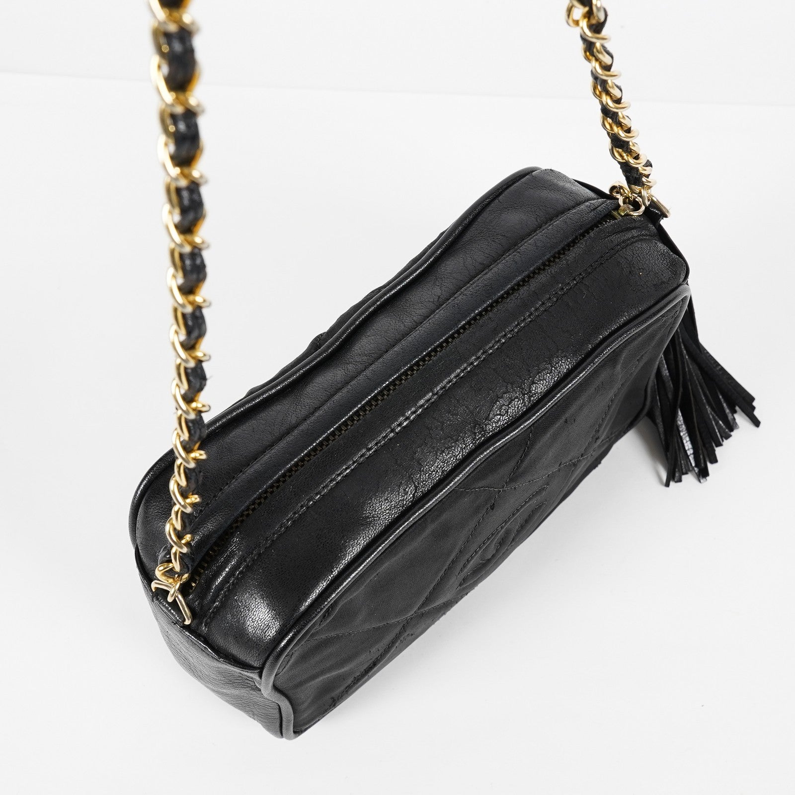Chanel Satin Leather CC Fringe Chain Shoulder Bag Black Used 07E058800027
