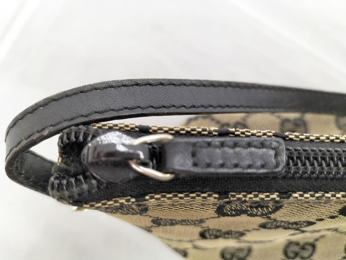 GUCCI GG Canvas Accessory Pouch Beige Black Leather Vintage Handbag 08O102330024
