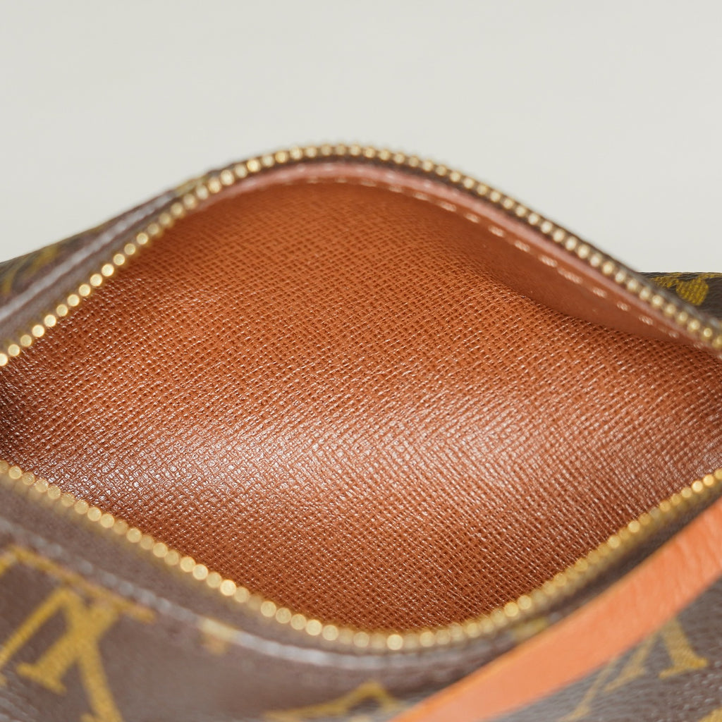 Authentic Louis Vuitton Monogram Papillon Pouch vintage 05E542090016