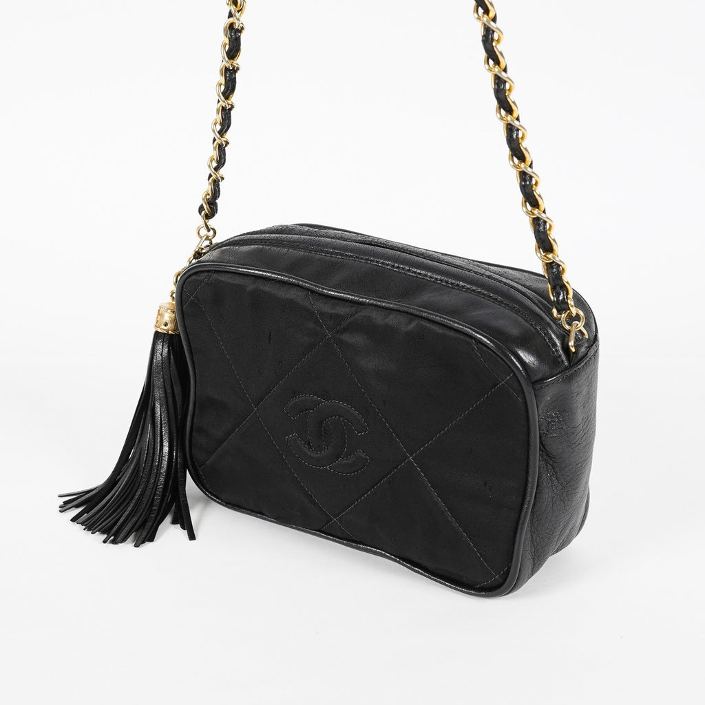 Chanel Satin Leather CC Fringe Chain Shoulder Bag Black Used 07E058800027