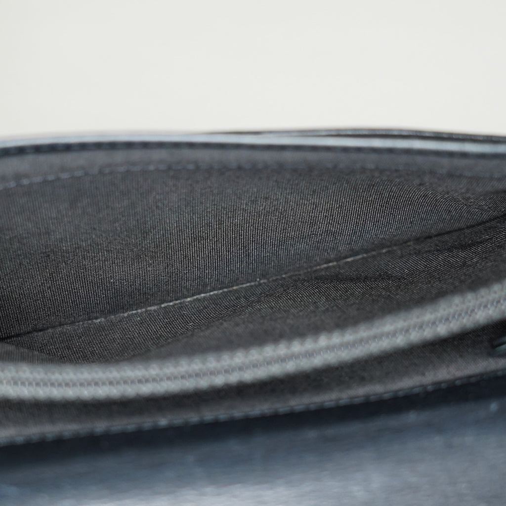 Vintage CHANEL Leather Black Bifold Wallet Classic Purse 05E412310016
