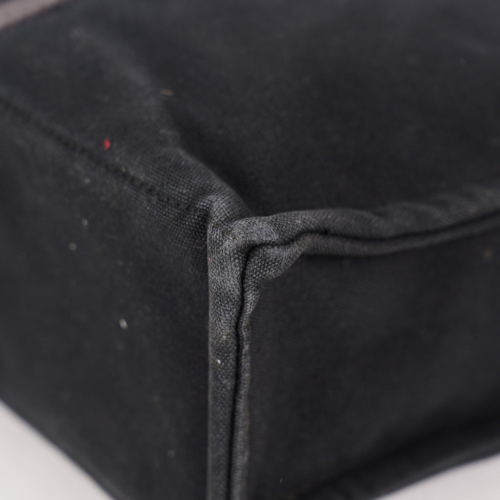Hermes Fourre-Tout MM Huroto Tote Bag Black 06E31715025