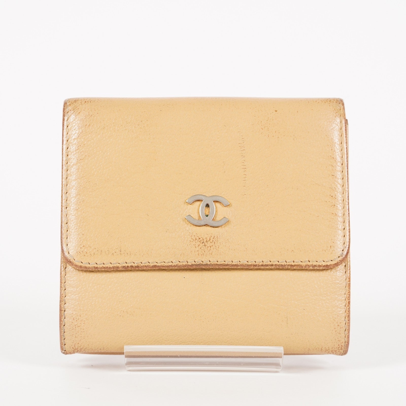 AUTHENTIC Chanel VINTAGE Beige Sevruga Compact Wallet 05E561045016